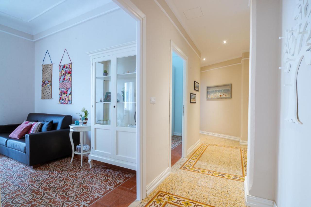 Sanremo Grand Central Apartment Exteriör bild